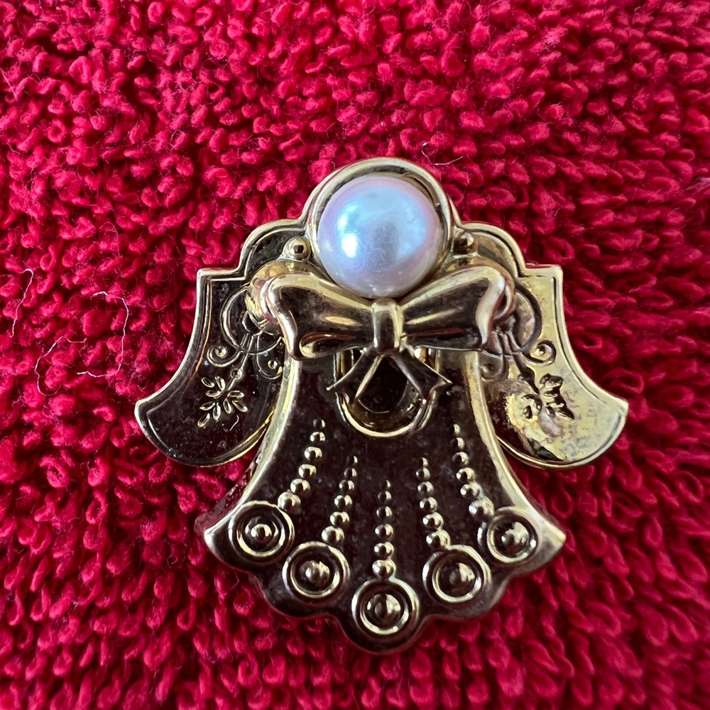 Vintage Tiny Angel Pin